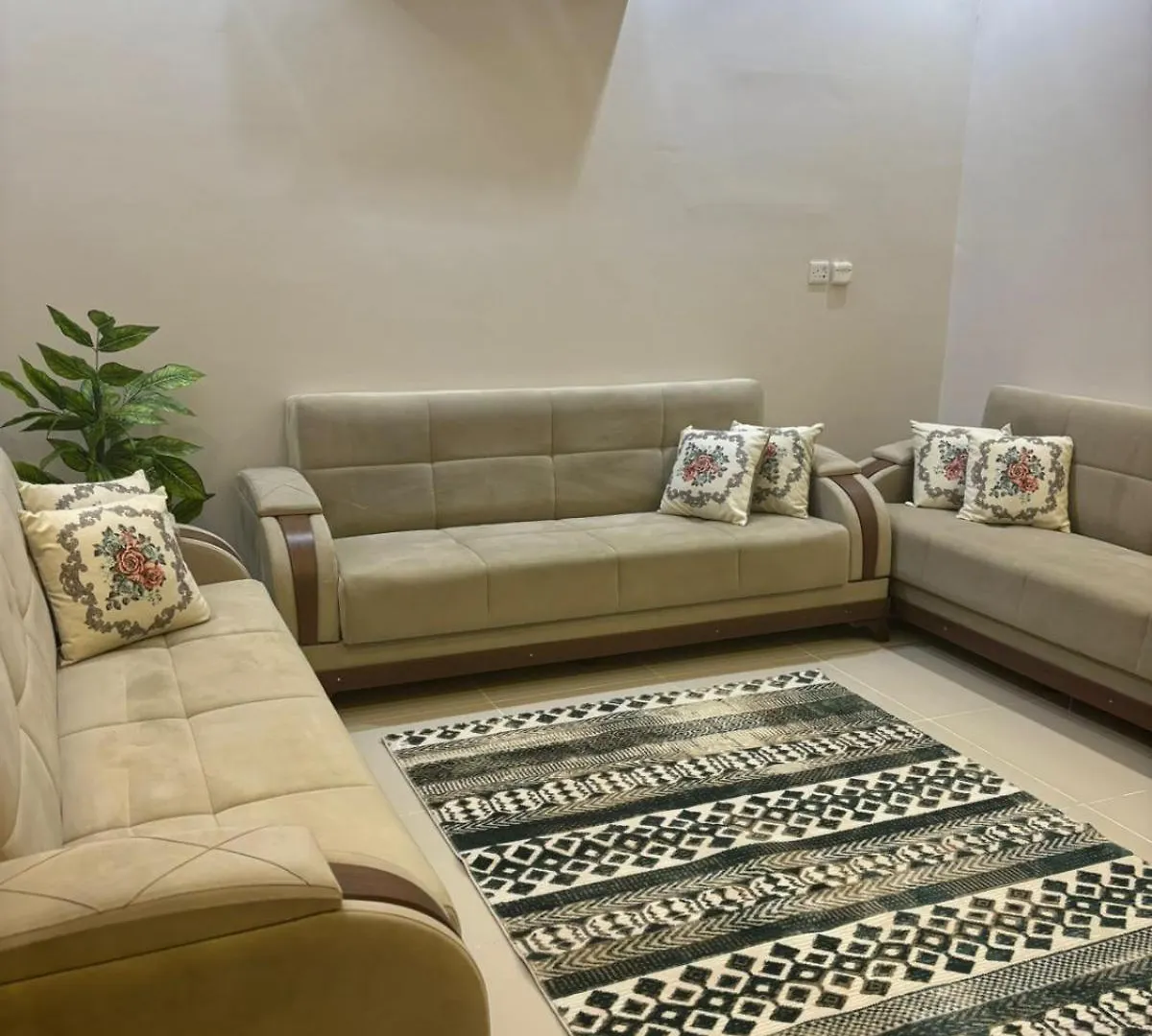 Madinah Tibah Qublatin Sultana Street Daire Medine